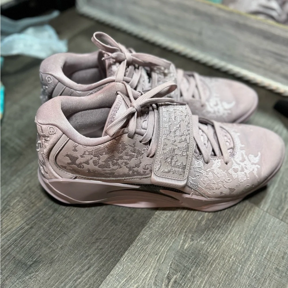 Jordan‎ Zion 3 M.U.D. SE PF